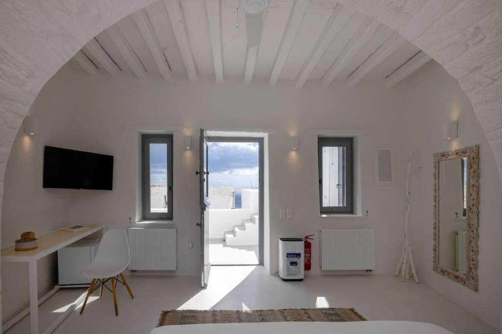 Sterni House In ιsternia Tinos Istérnia